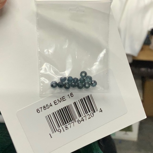 Mac Duggal 67854 NWT EMBELLISHED BUTTERFLY SLEEVE VELVET HEM MIDI DRESS - Picture 7 of 12